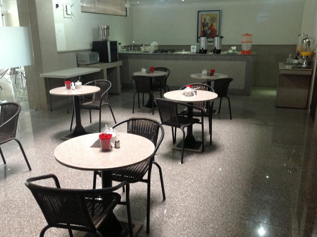 Hoteles Bogota Inn El Lago Country Zona Rosa Екстер'єр фото